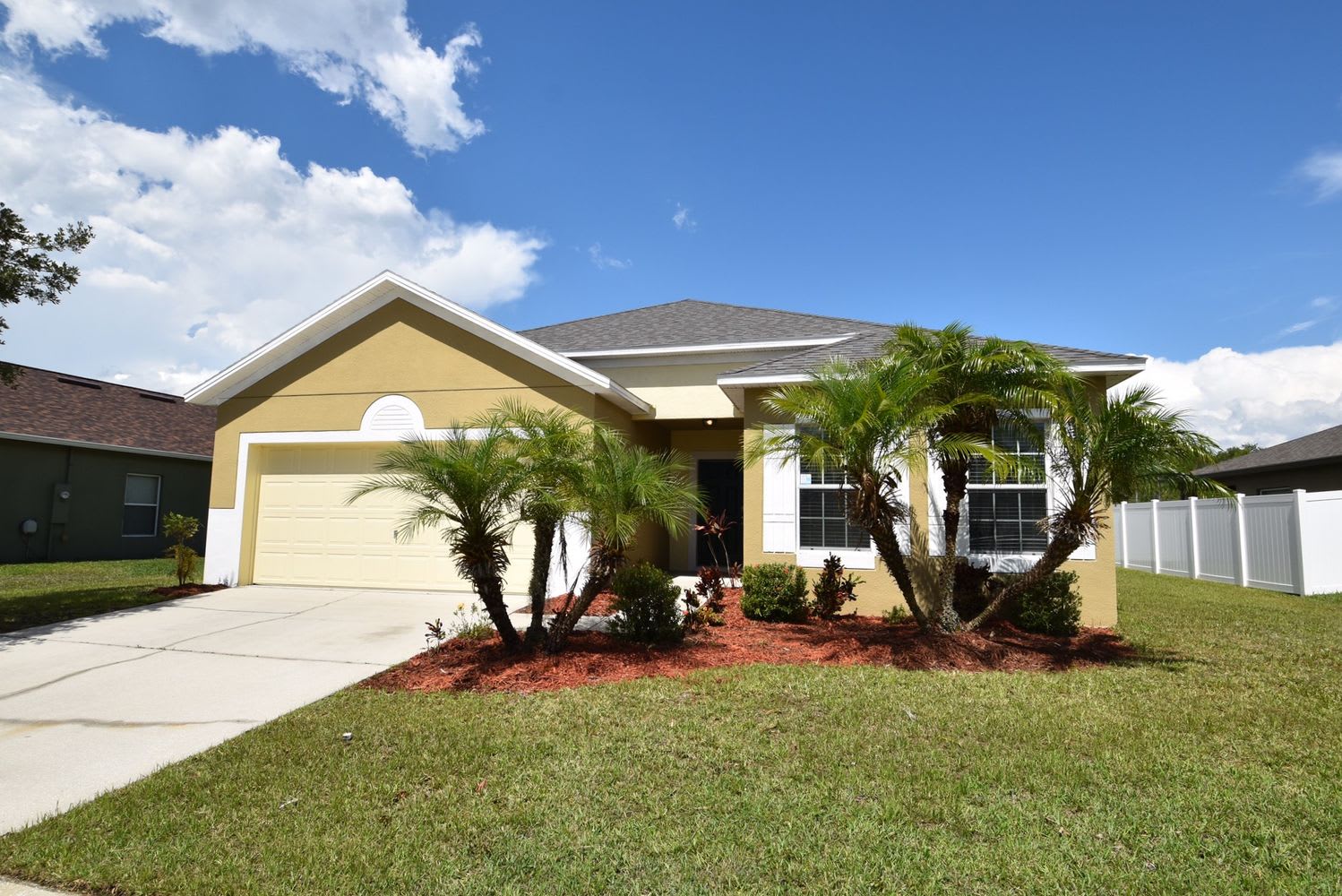 3131 Queen Alexandria Dr, Kissimmee photo 1