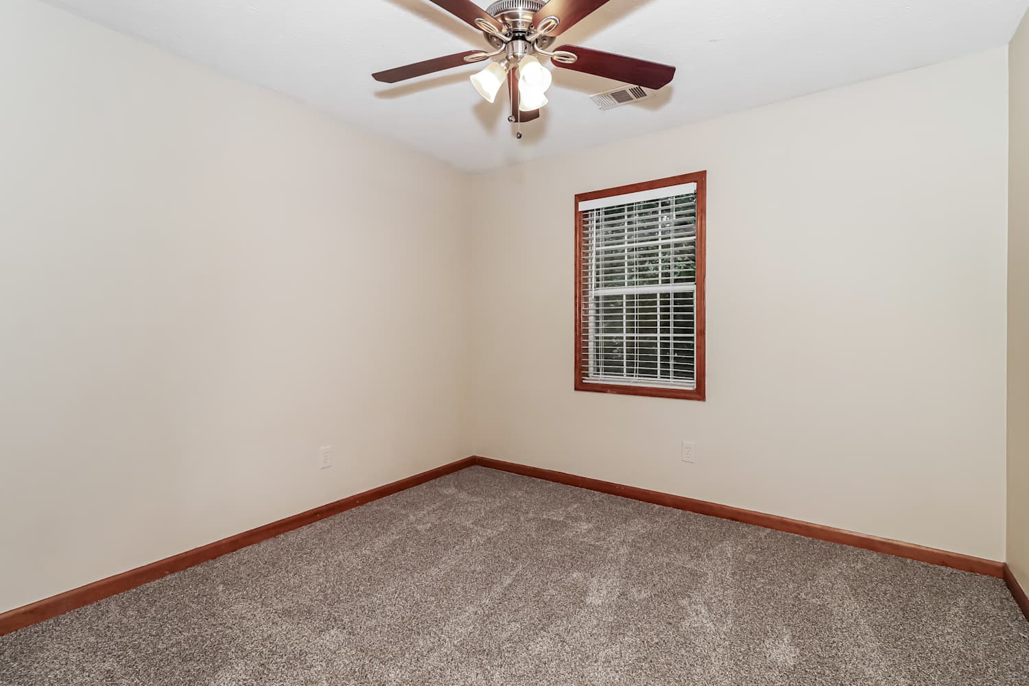3142 Country Lake Dr, Powder Springs photo 14