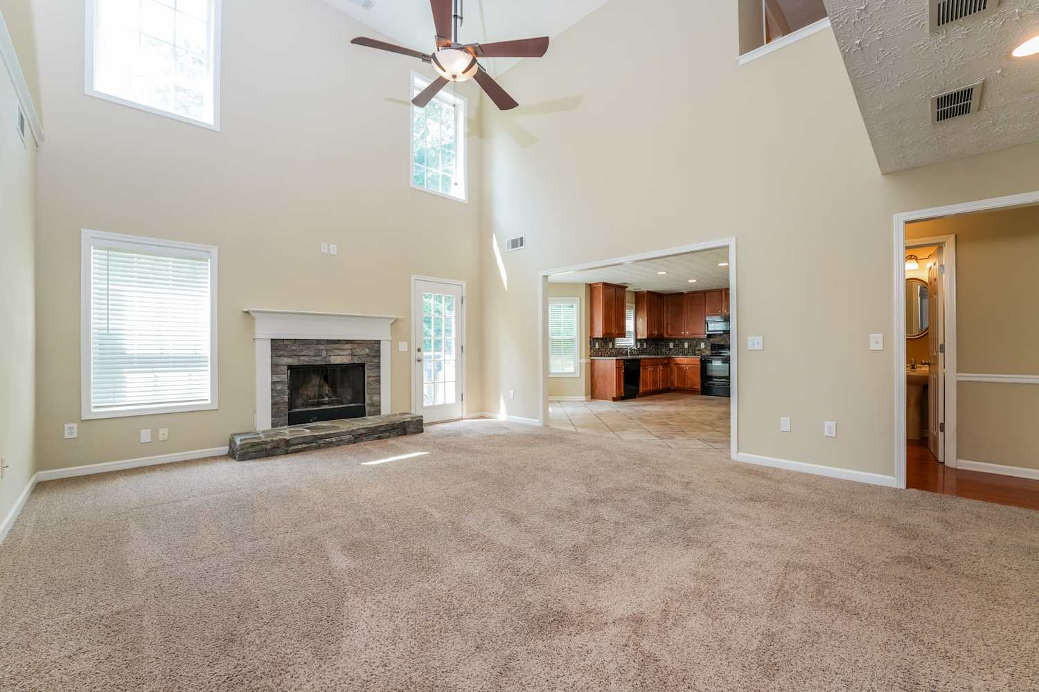 3144 Oak Ridge Ln, Loganville photo 4