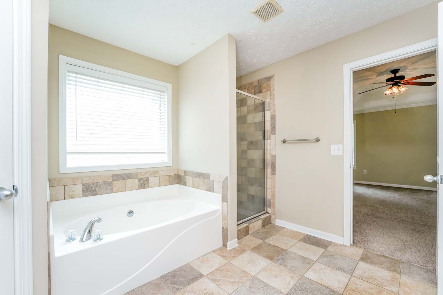 3144 Oak Ridge Ln, Loganville photo 14
