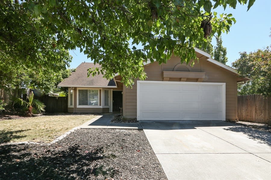 Front of 315 Cimarron Dr, Vallejo, CA