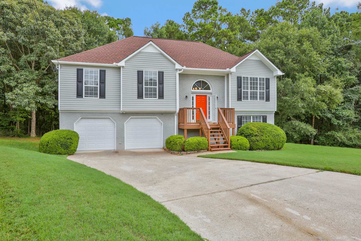 Front of 3150 Mosley Chase Dr, Austell, GA