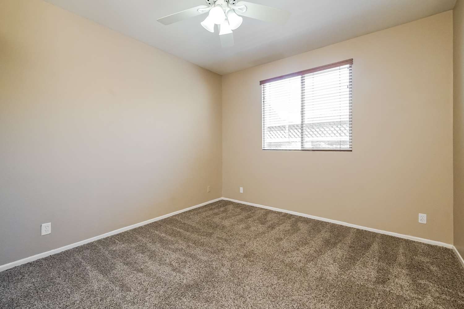 31864 Feather Creek Dr, Menifee photo 12
