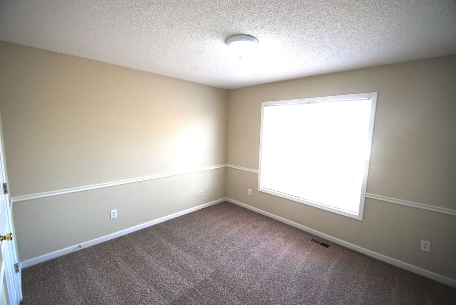 319 Chesapeake Rdg, Woodstock photo 8