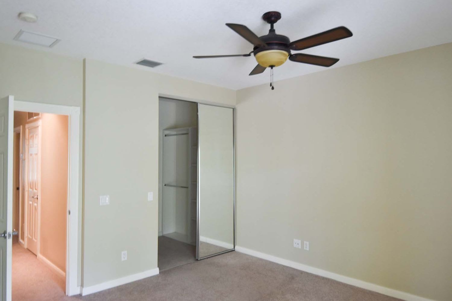 3199 E Community Dr, Jupiter photo 6