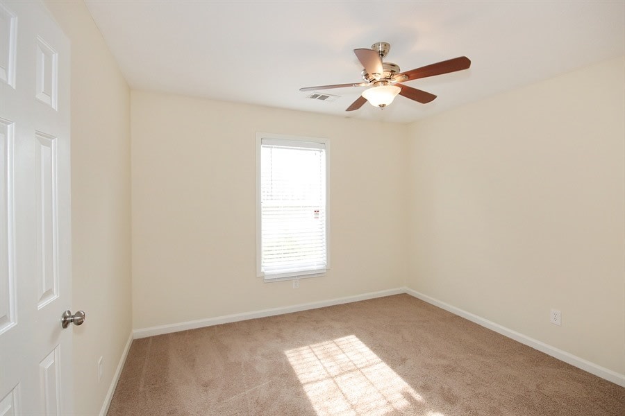 320 Ashland Manor Dr, Lawrenceville photo 9