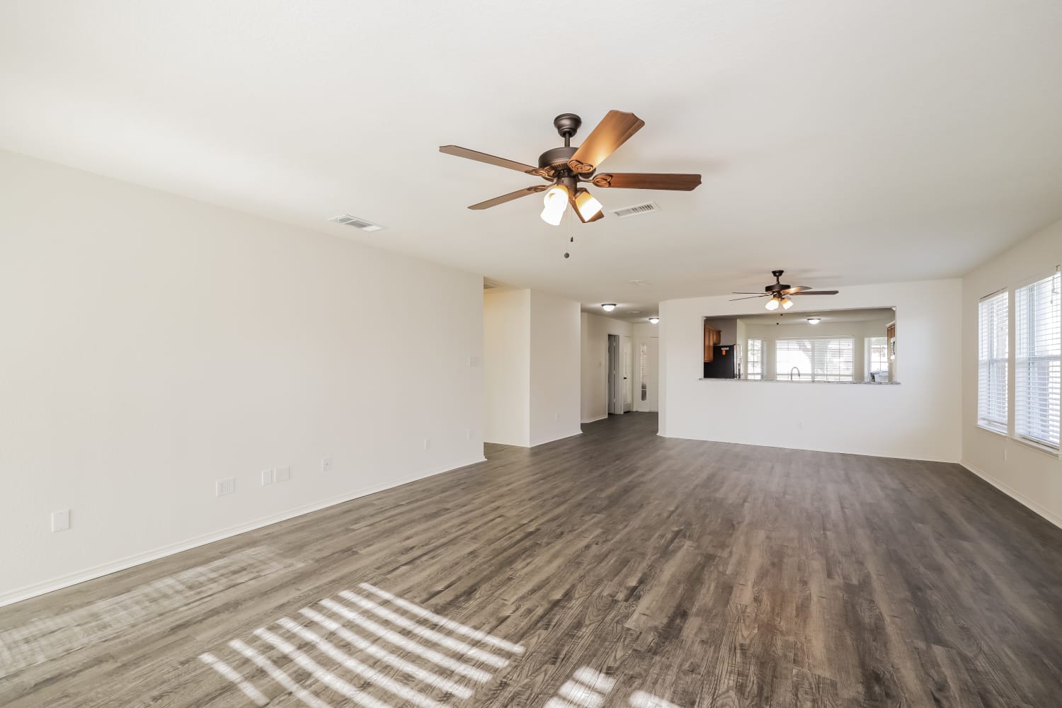 320 Bicole Dr, Burleson photo 5