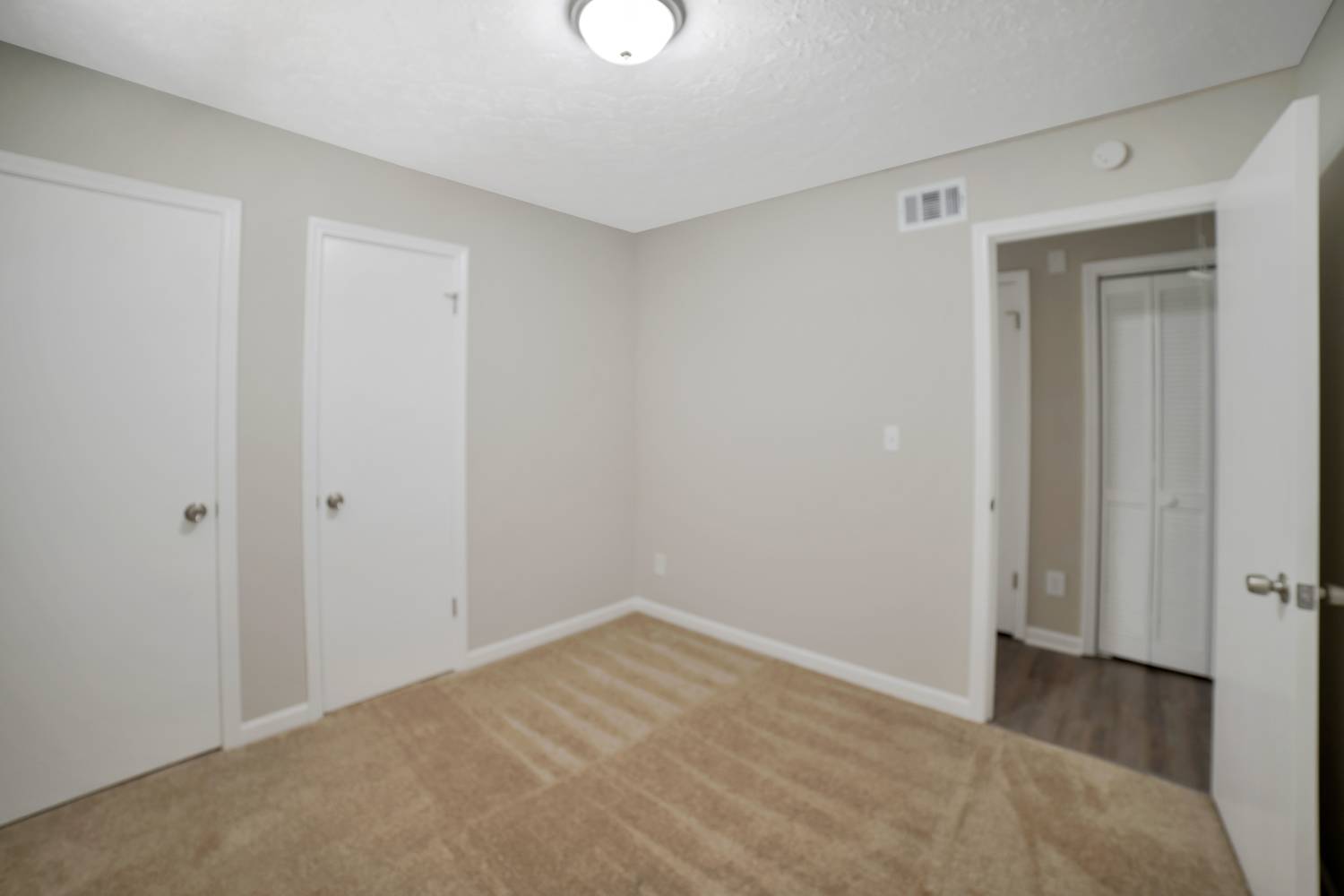 3200 Vail Ct, Snellville photo 10
