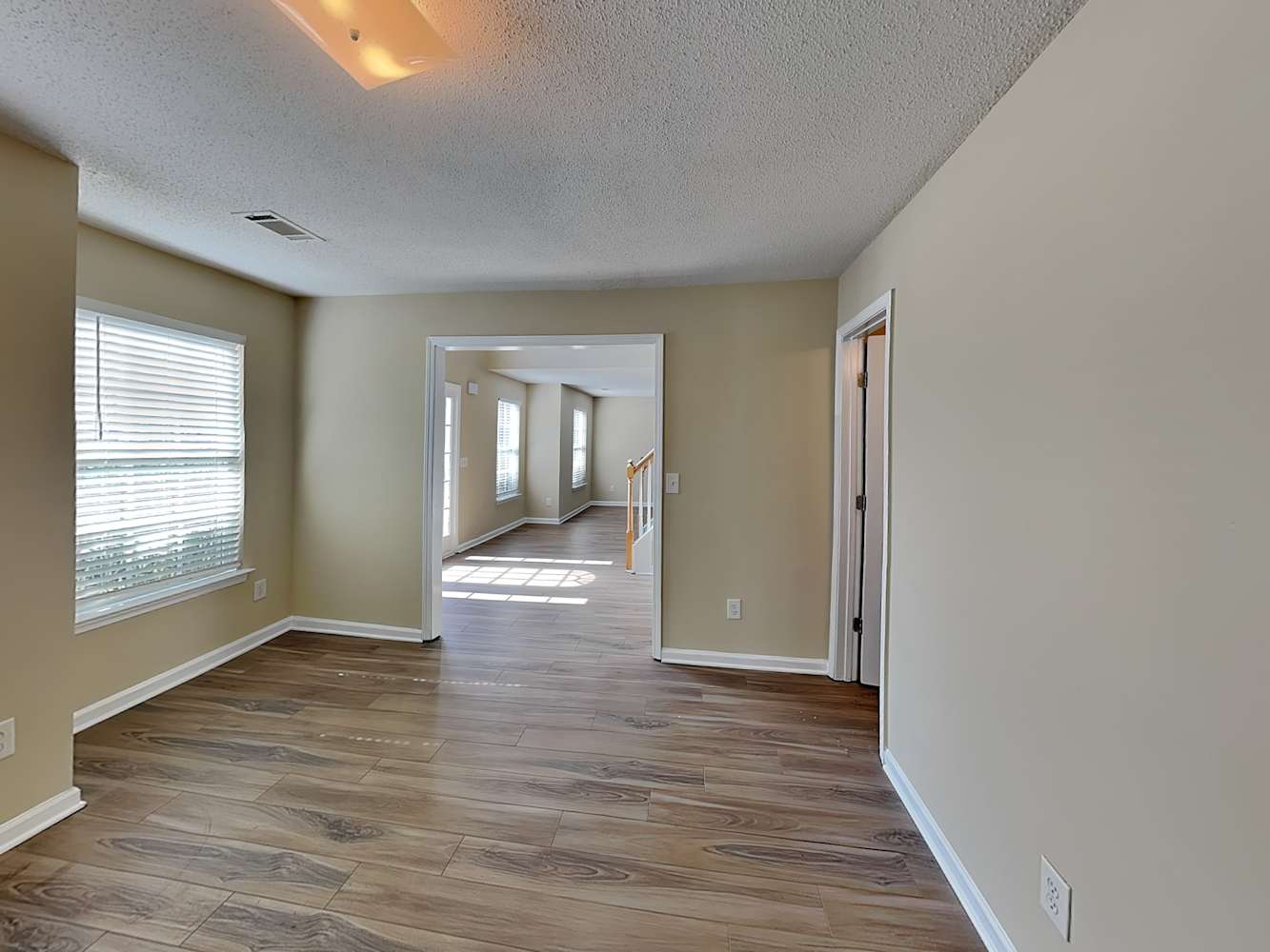 3204 Timber Rdg, Atlanta photo 6