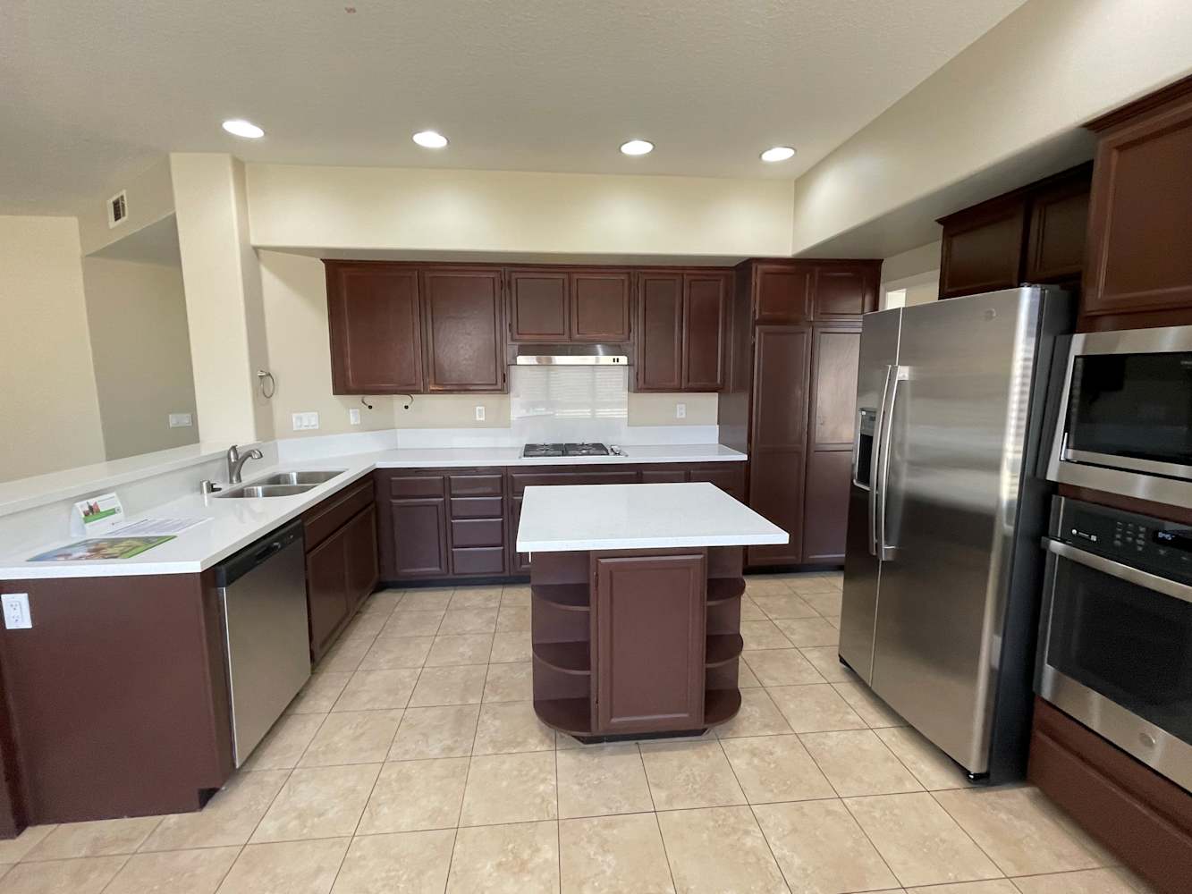 3205 Lantana Ct, Palmdale photo 8