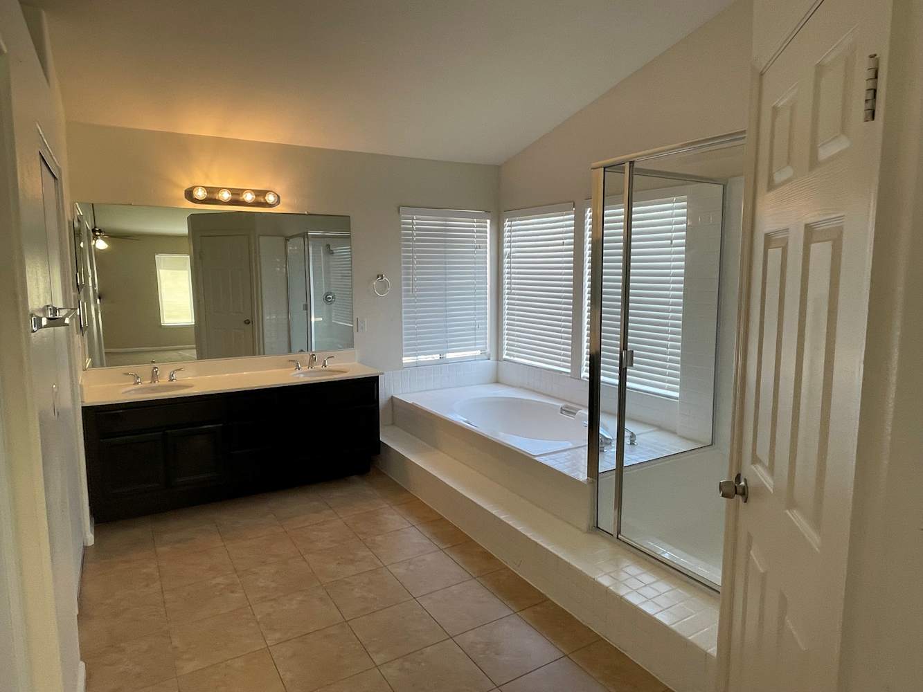 3205 Lantana Ct, Palmdale photo 20