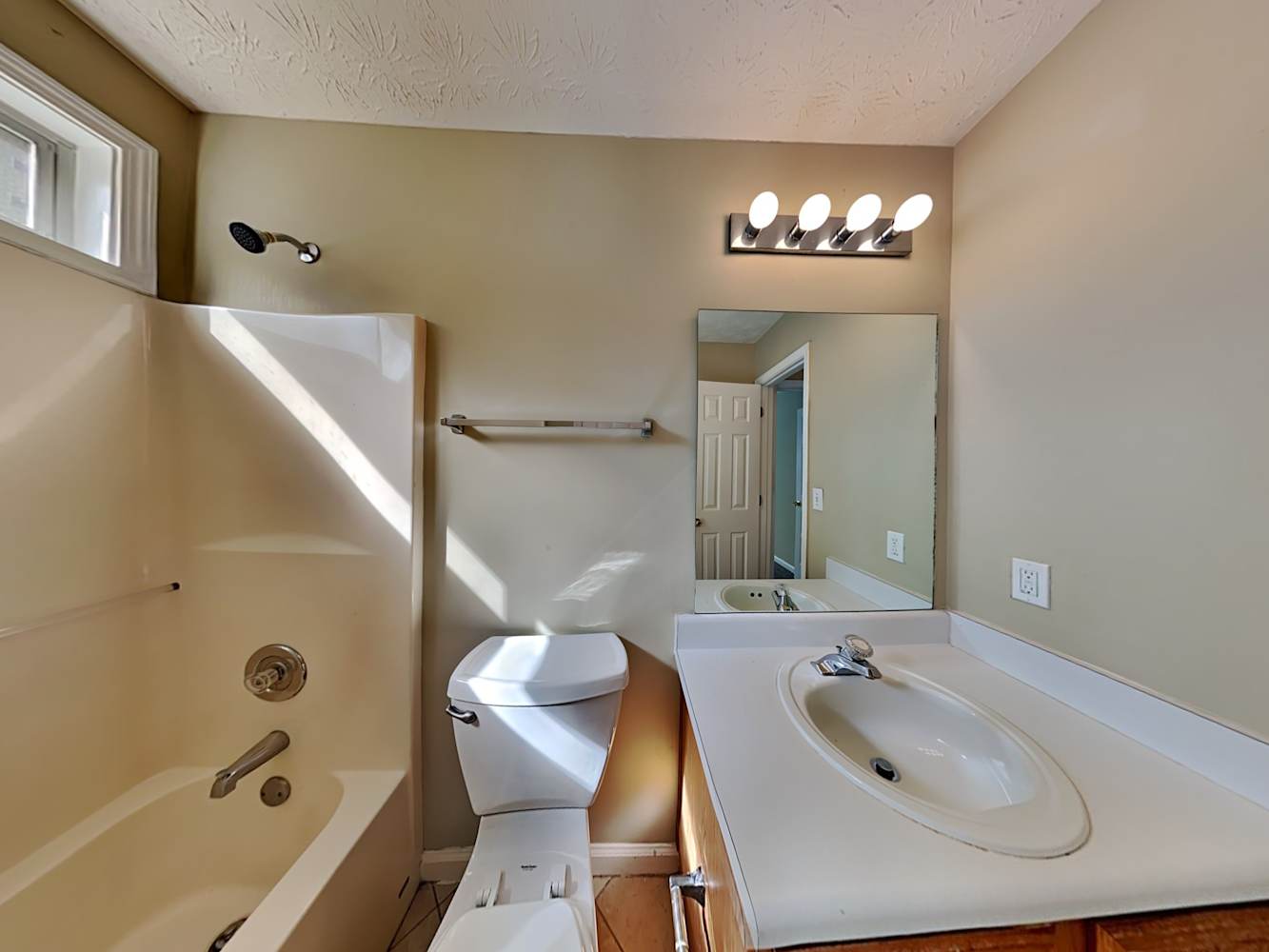 3208 Evonshire Ln, Dacula photo 13
