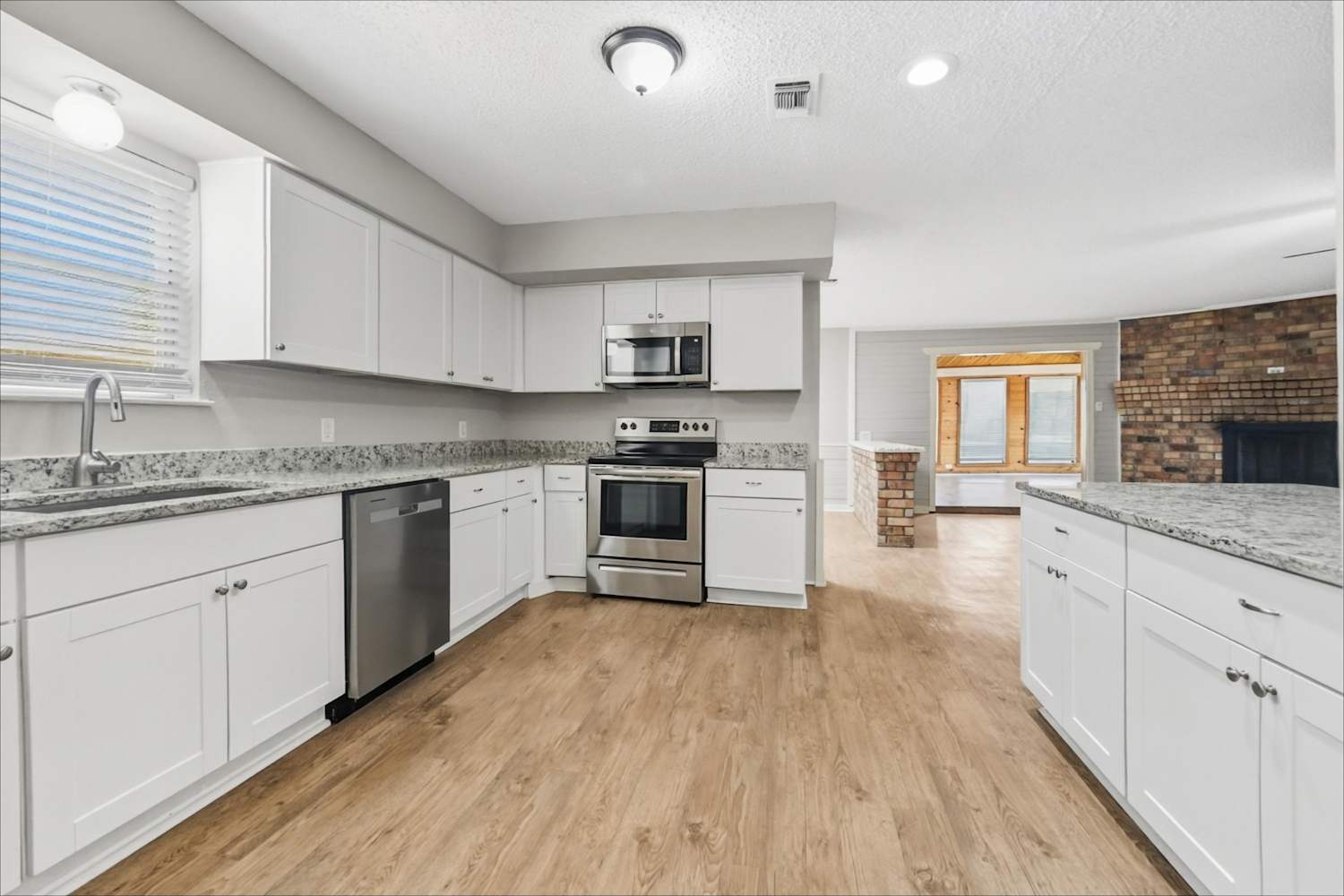 3212 Glenmont, Fort Worth photo 10