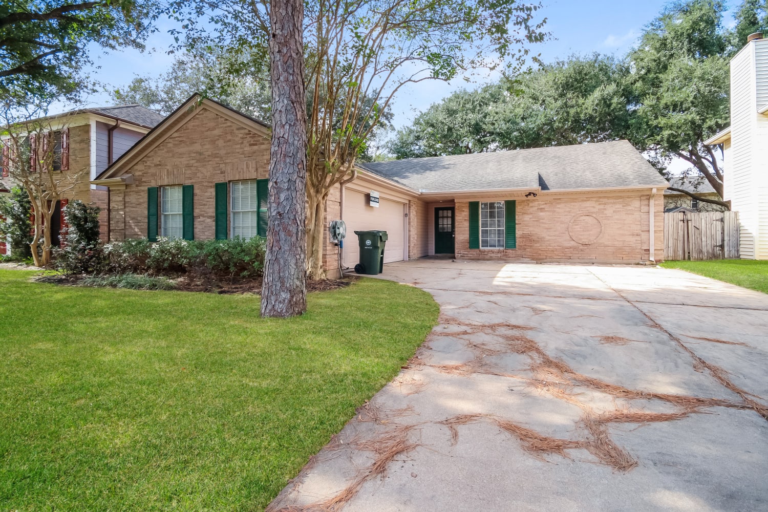 Front of 3214 W Rangecrest Place, Sugar Land, TX