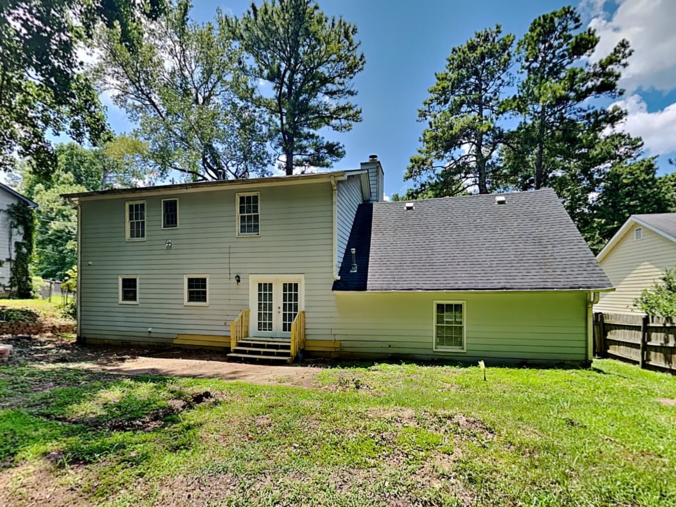 3215 Revere Cir, Snellville photo 13