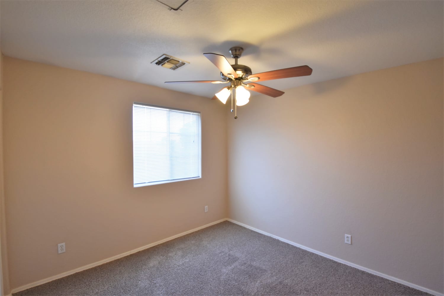 3219 W Maldonado Rd, Phoenix photo 7