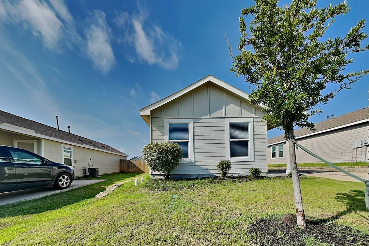 3220 Crestone Dr, Crandall photo 1