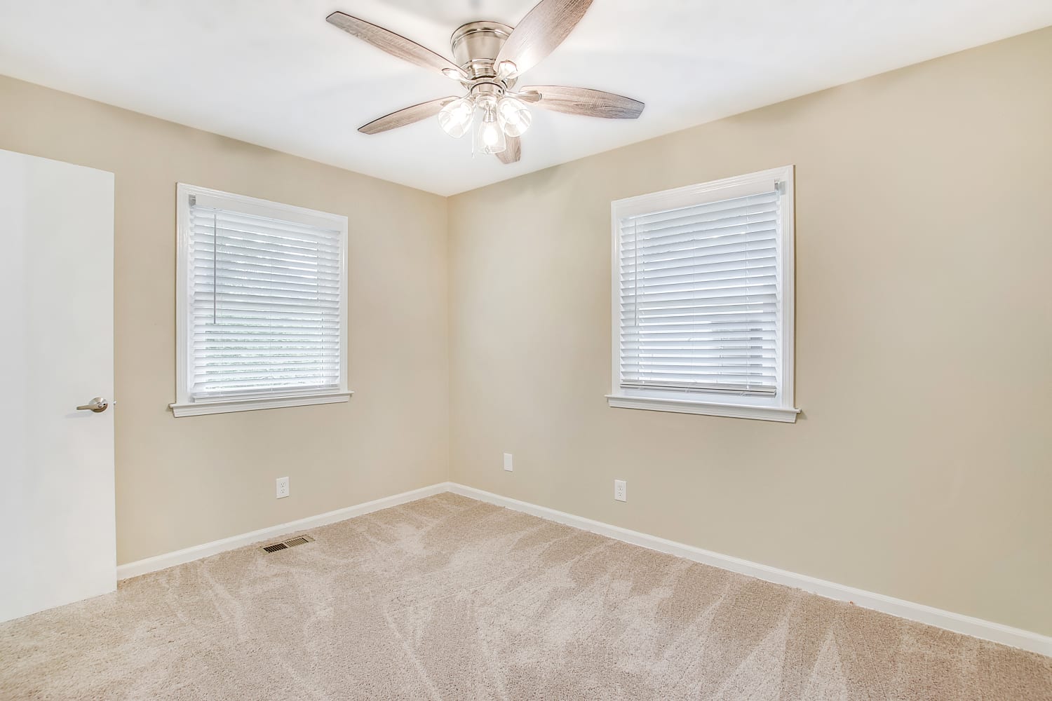 3226 Browns Mill Rd Se, Atlanta photo 15