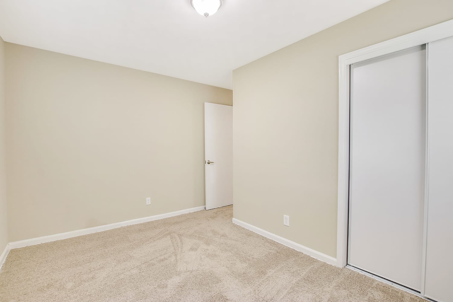 3226 Browns Mill Rd Se, Atlanta photo 14