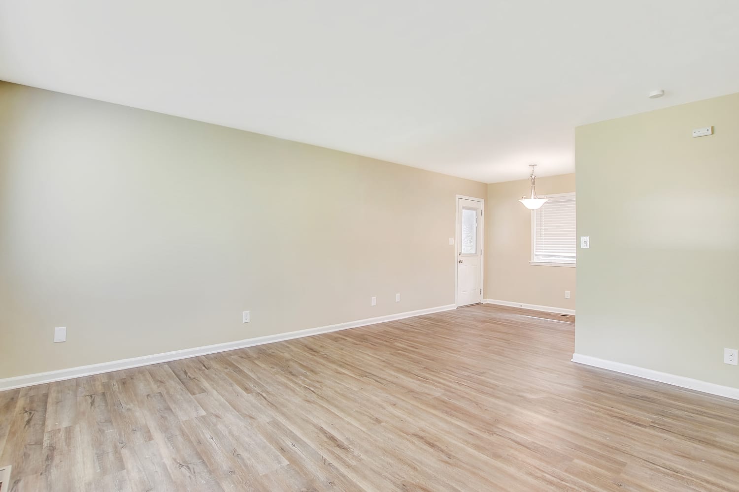 3226 Browns Mill Rd Se, Atlanta photo 8