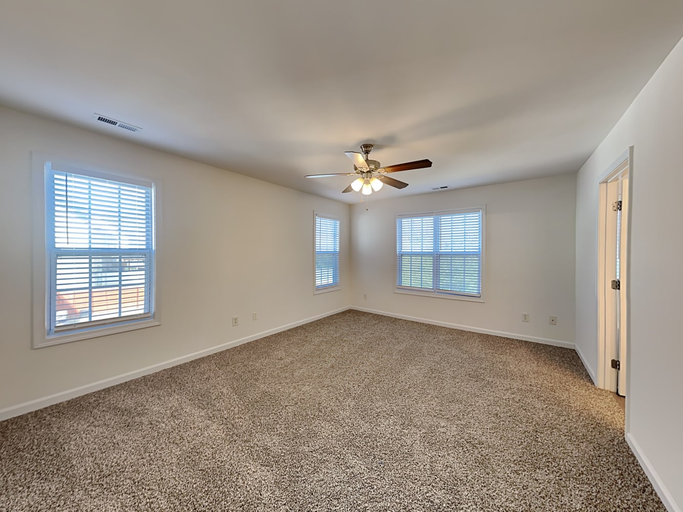 3239 Polite Ln, Raleigh photo 9