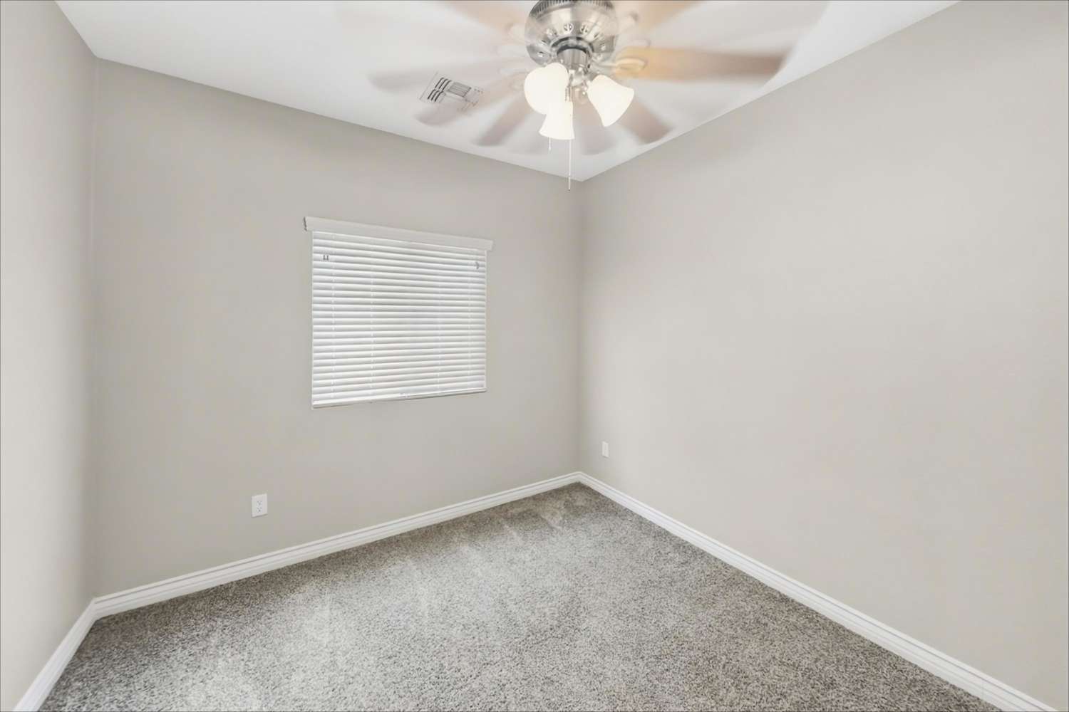 327 S Travis, Mesa photo 17