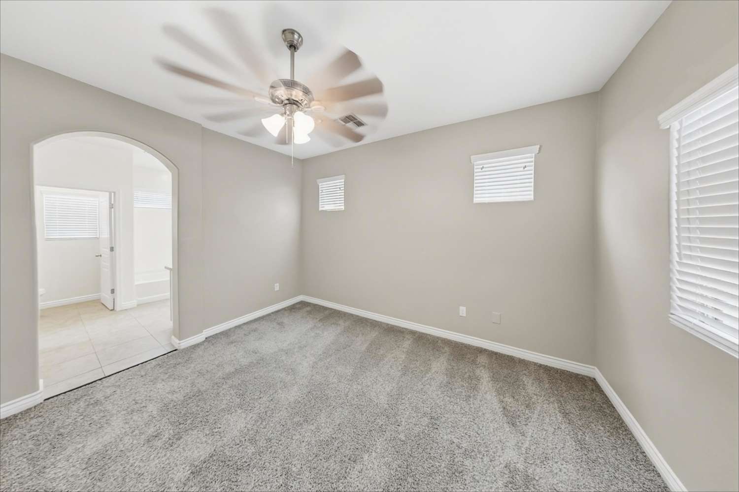 327 S Travis, Mesa photo 11
