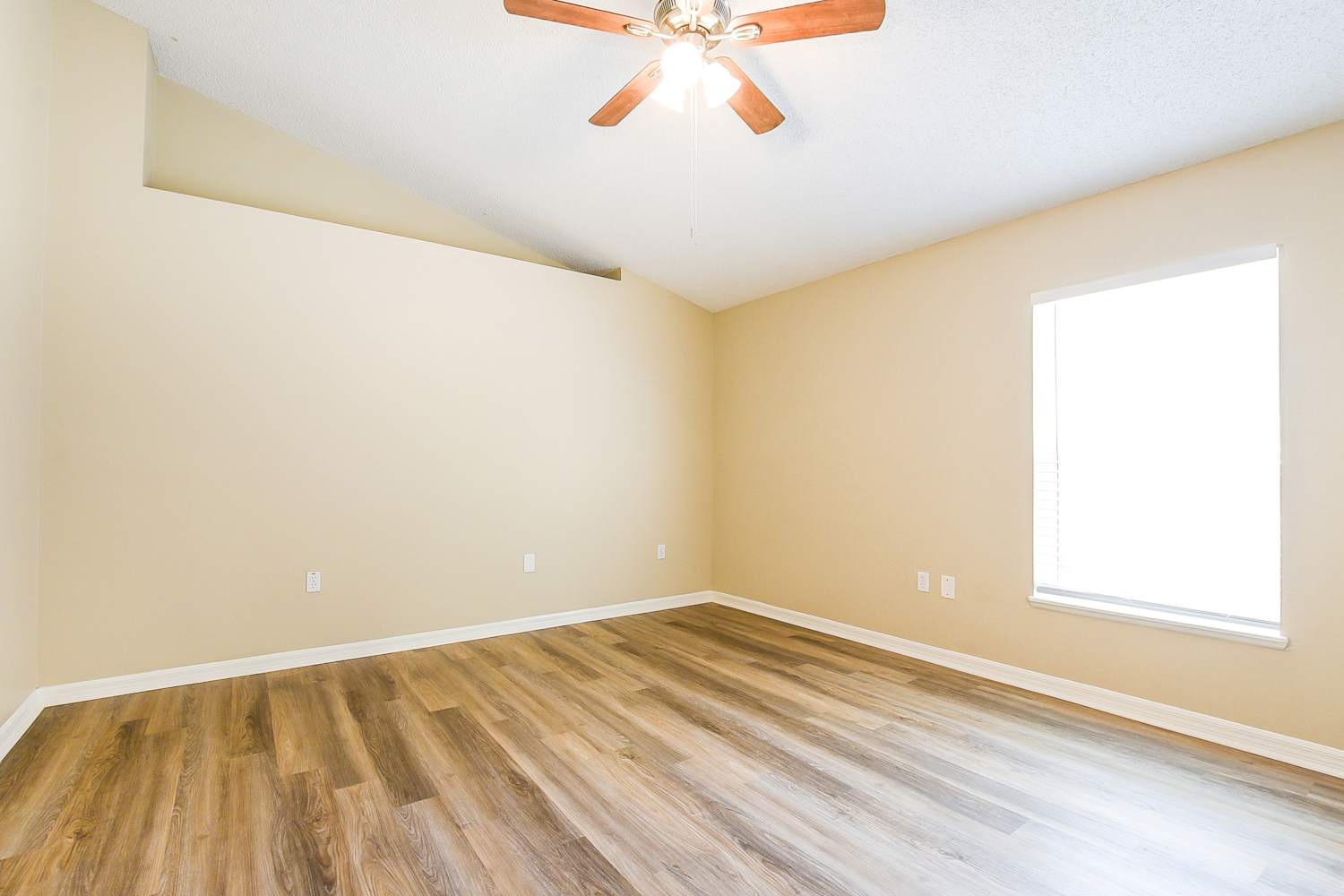 3277 Bellingham Dr, Orlando photo 10