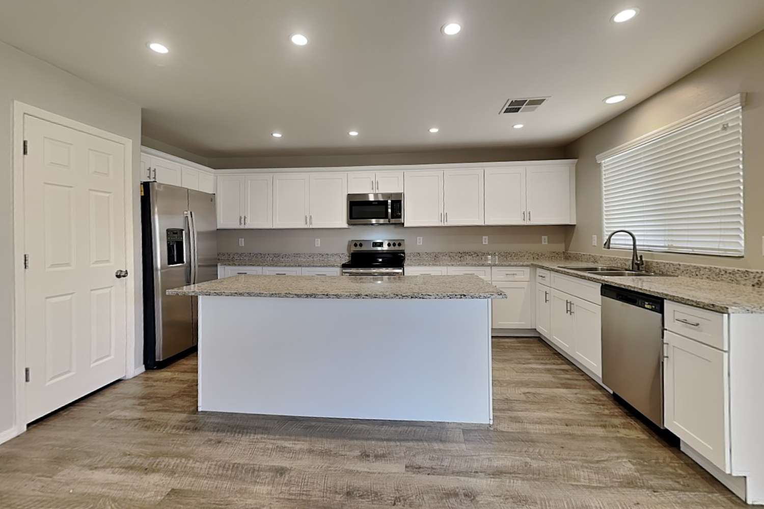 3278 W Yellow Peak Dr, Queen Creek photo 8