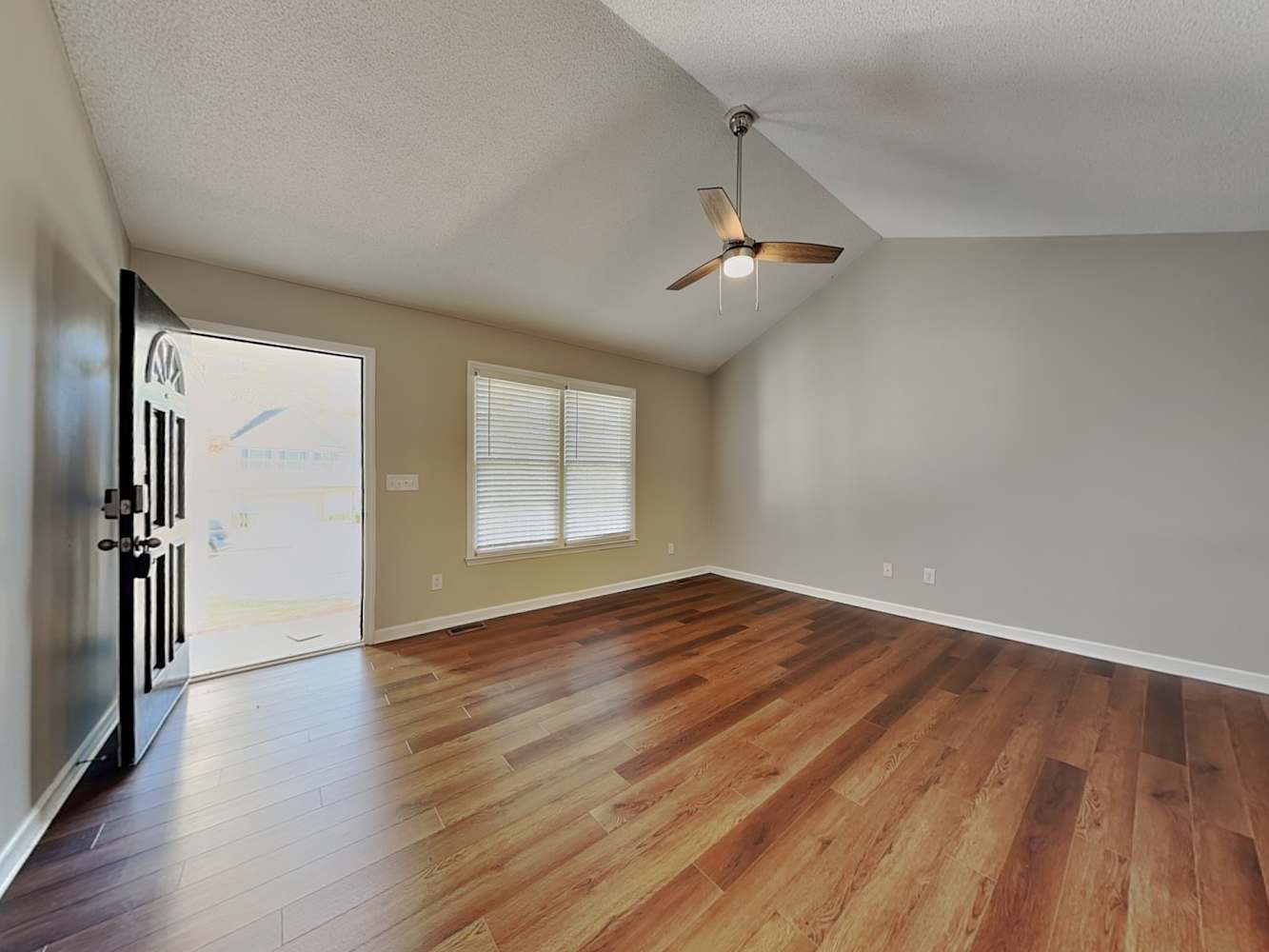 3304 Ferdilah Ln, Raleigh photo 3