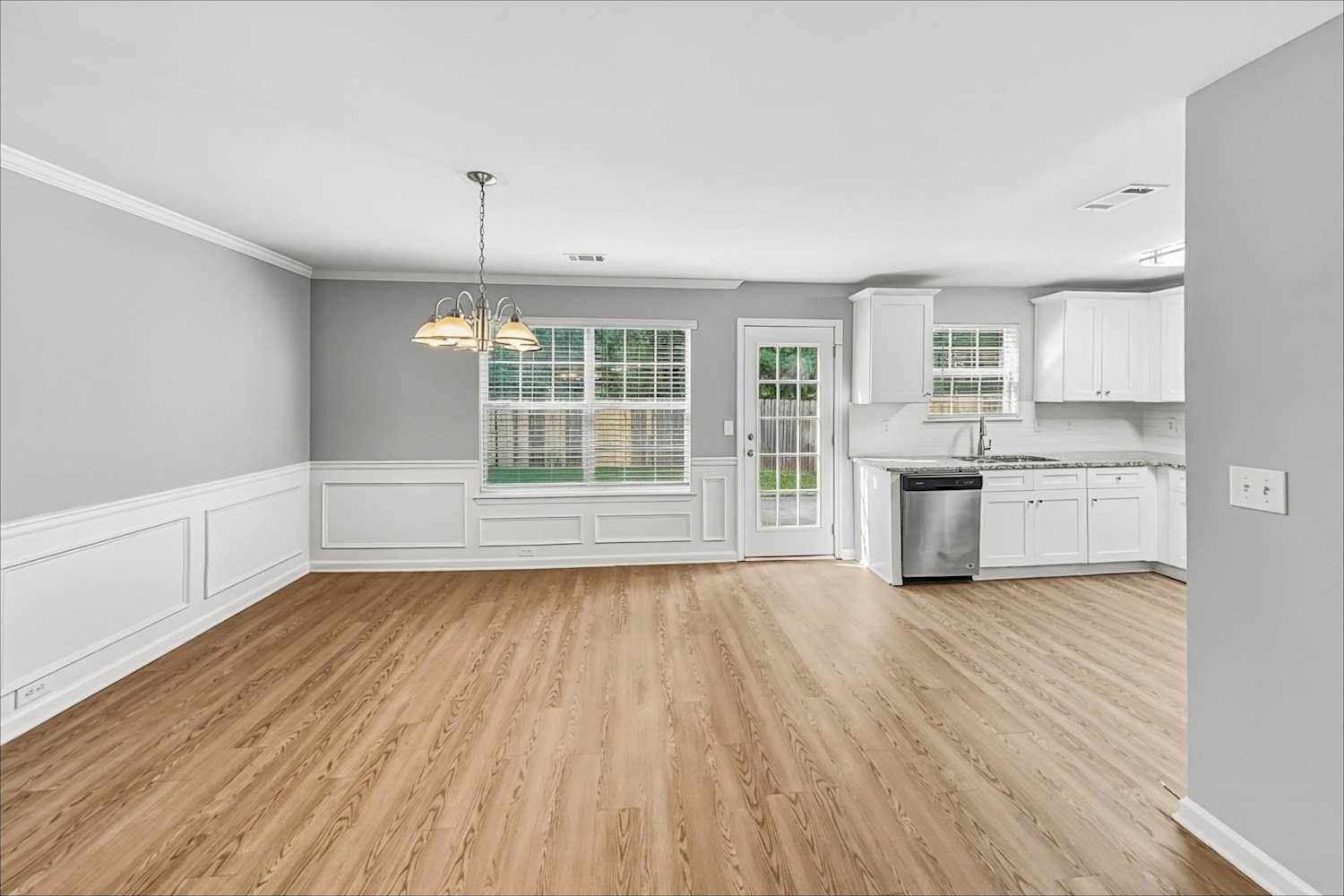 331 Hidden Creek Ln, Canton photo 6