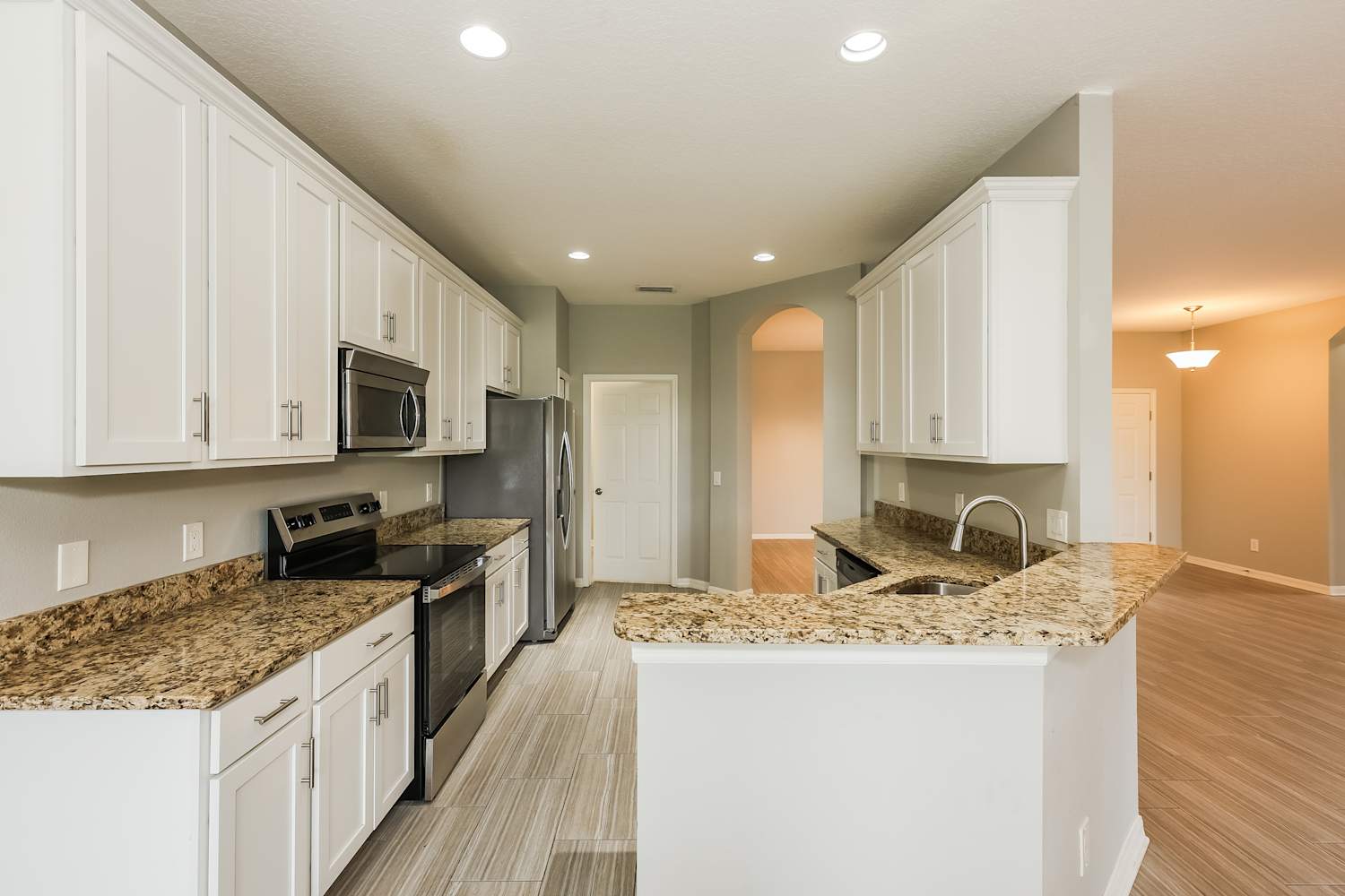 3310 Stonebridge Trl, Valrico photo 8