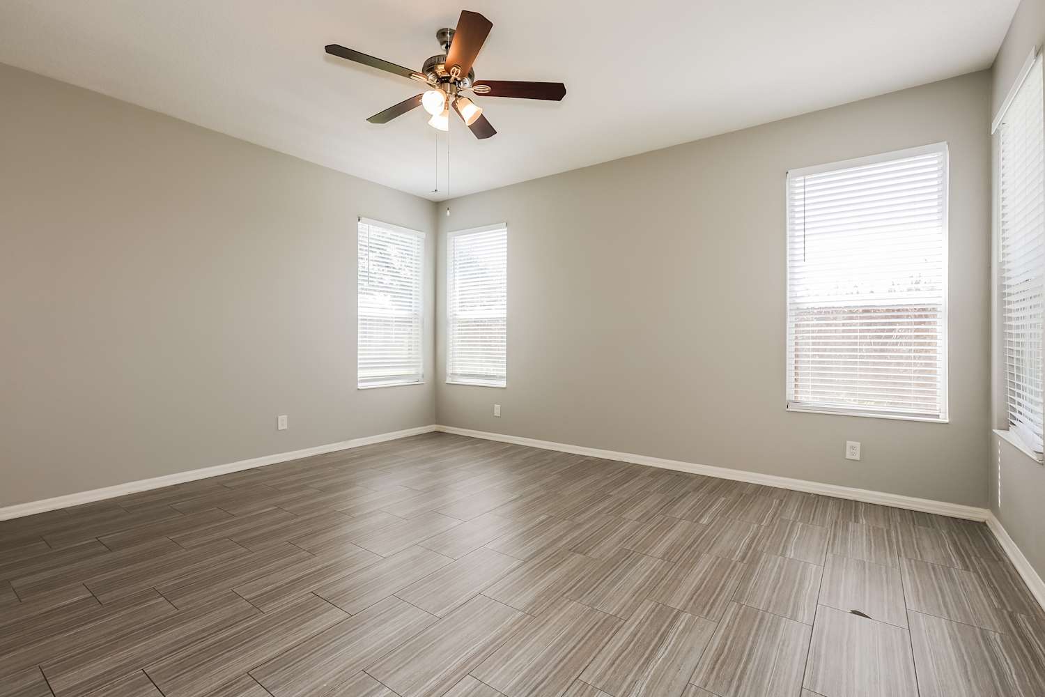 3310 Stonebridge Trl, Valrico photo 10