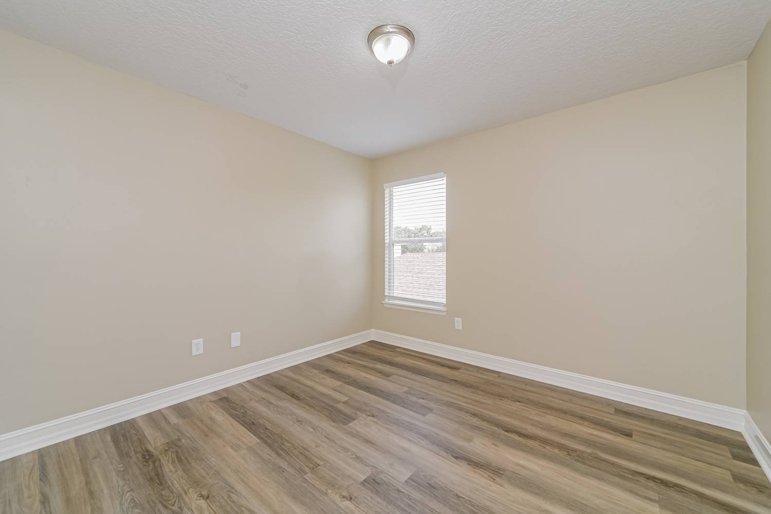 3315 Bracken Fern Dr, Harmony photo 17