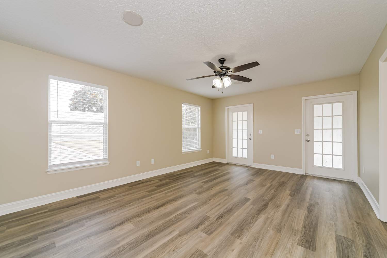3315 Bracken Fern Dr, Harmony photo 12