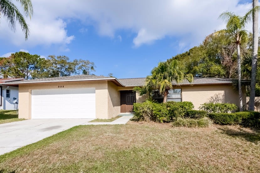 Front of 332 N Bay Hills Blvd, Safety Harbor, FL