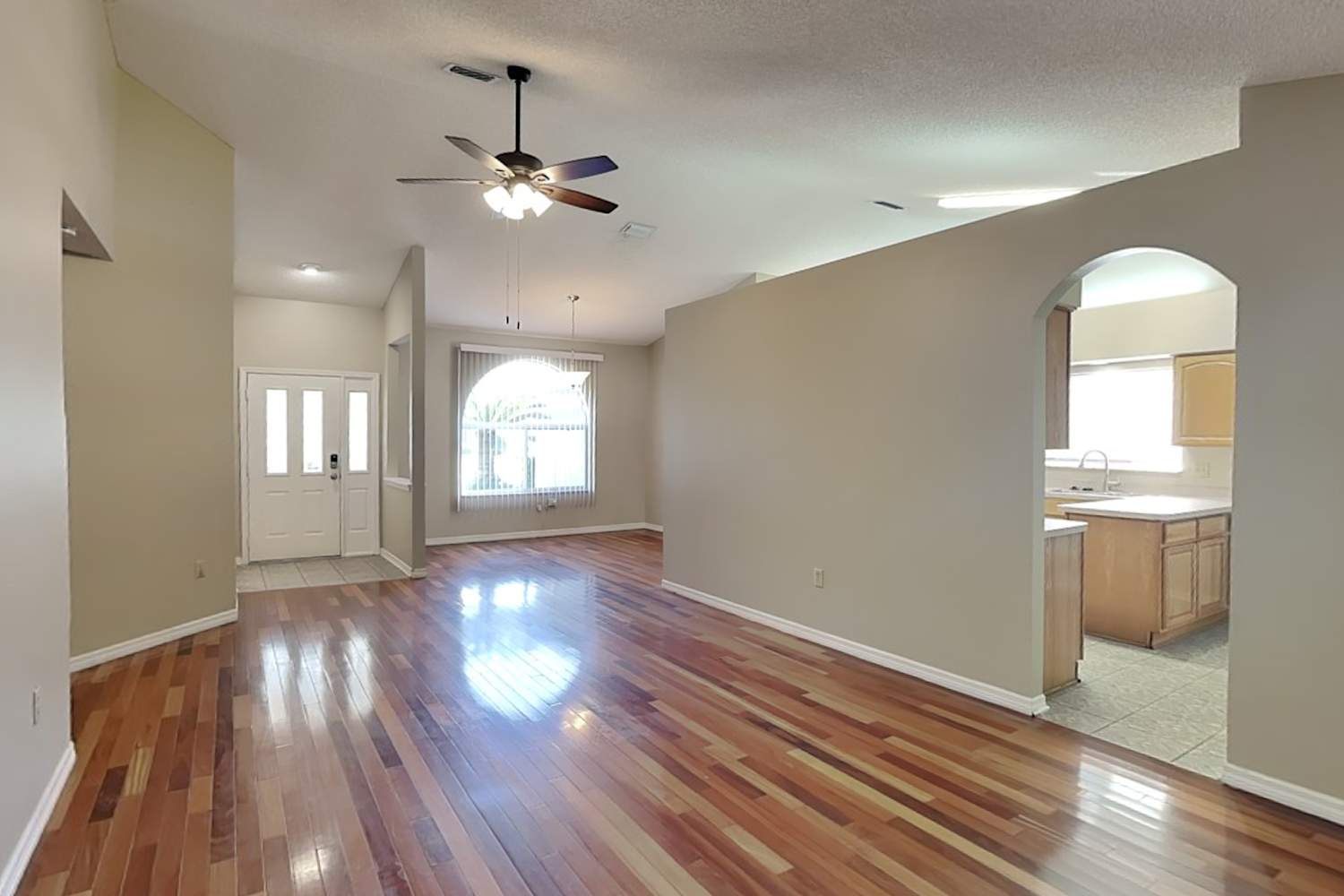 33328 Fountain Ln, Leesburg photo 15