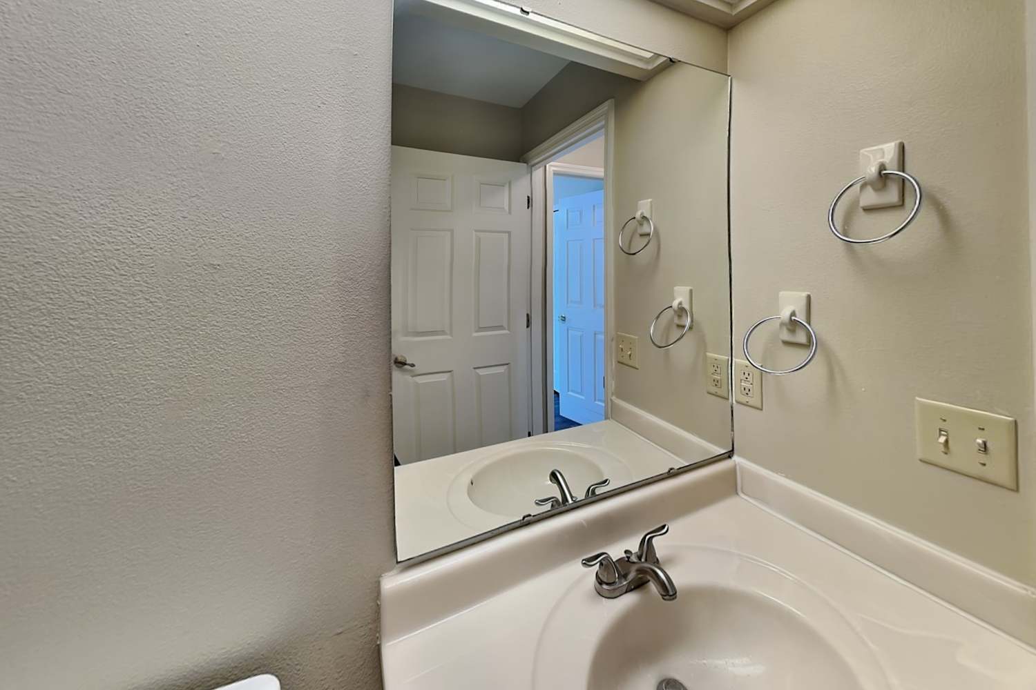 33328 Fountain Ln, Leesburg photo 8