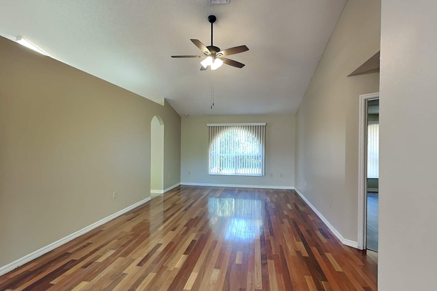 33328 Fountain Ln, Leesburg photo 16
