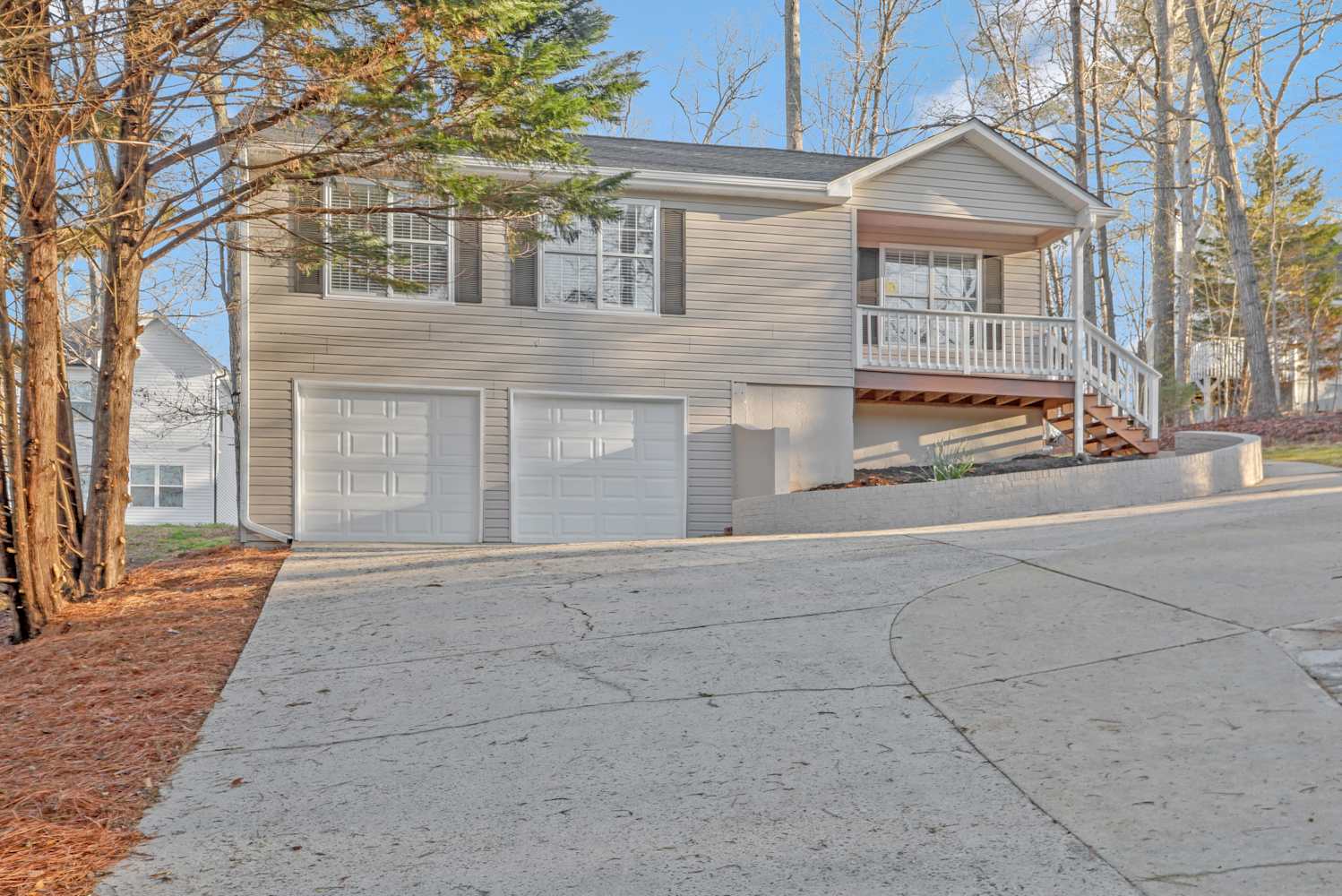 3335 Catalina Dr, Cumming photo 2