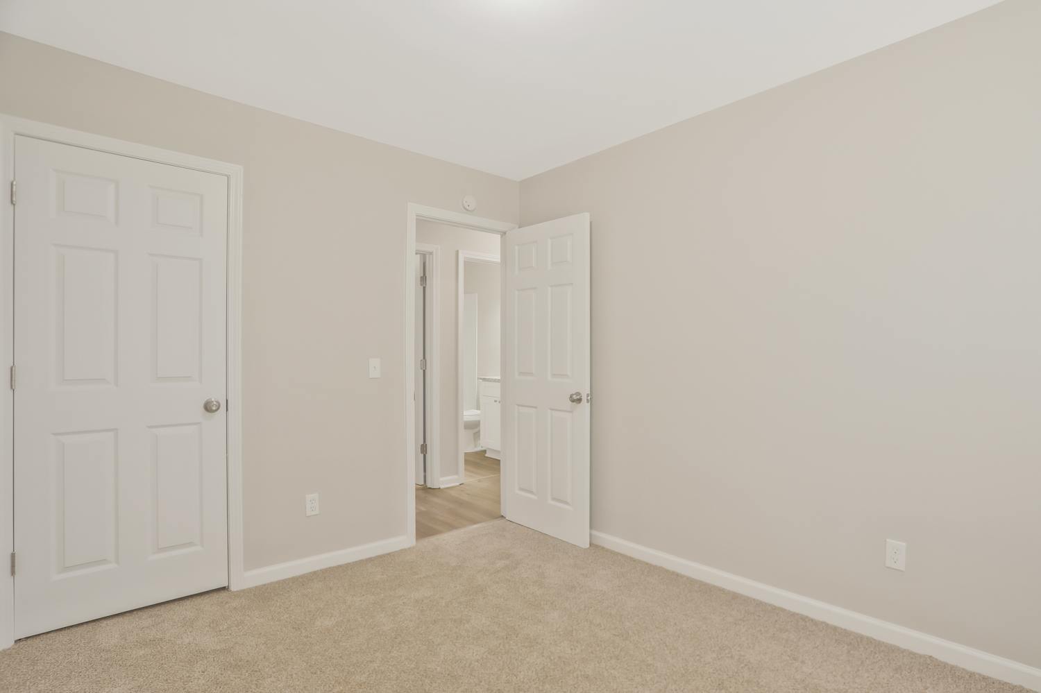 3335 Catalina Dr, Cumming photo 17