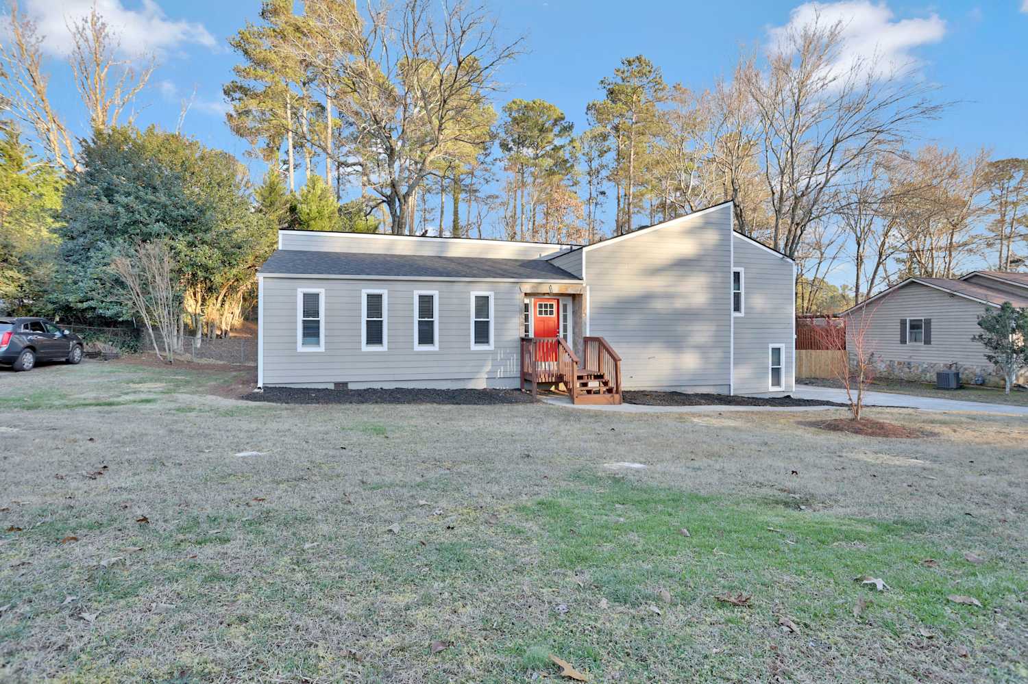 Front of 3340 Hunters Lodge Rd, Marietta, GA