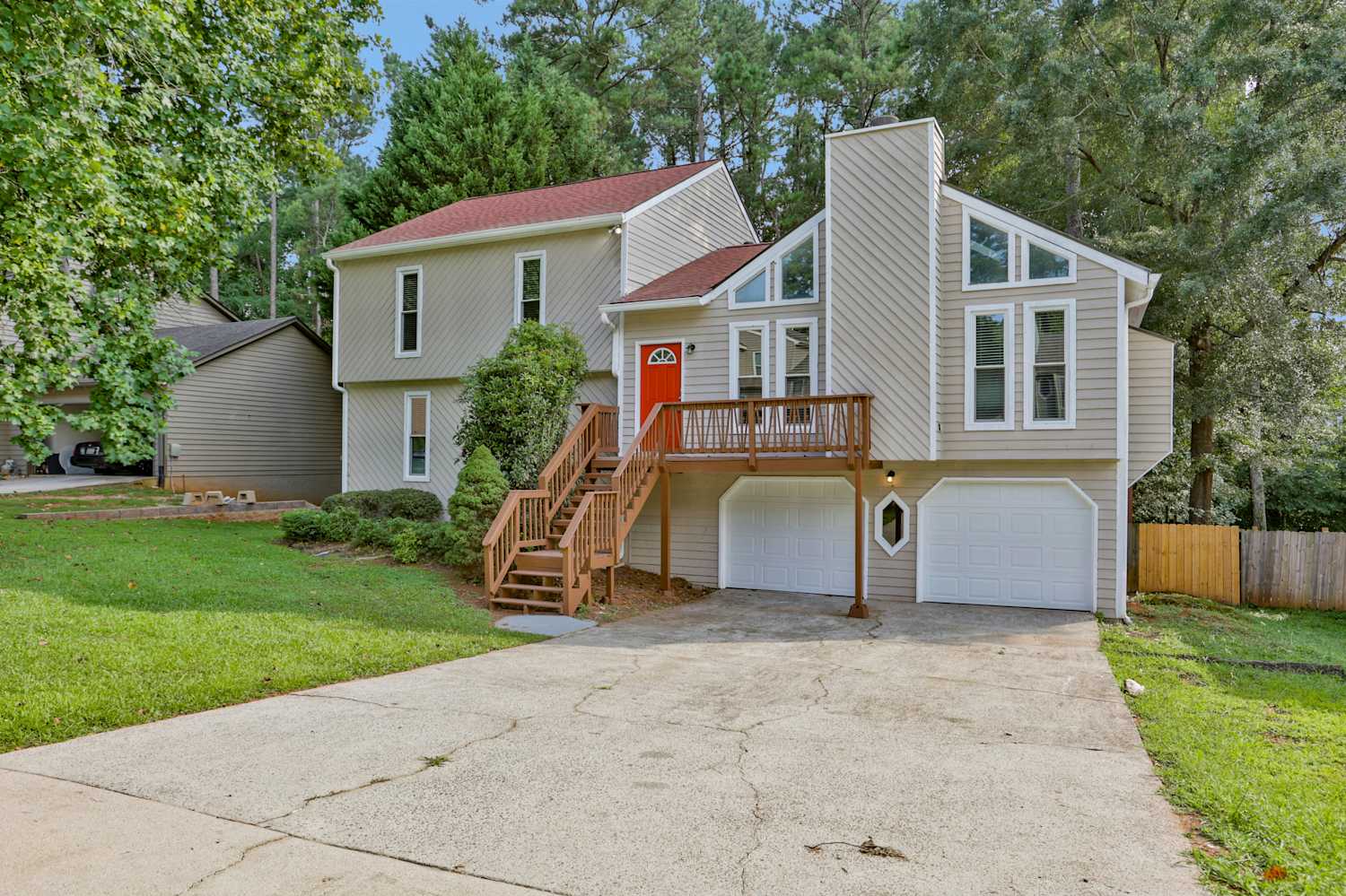 Front of 335 Mckees Rock Ln, Lawrenceville, GA