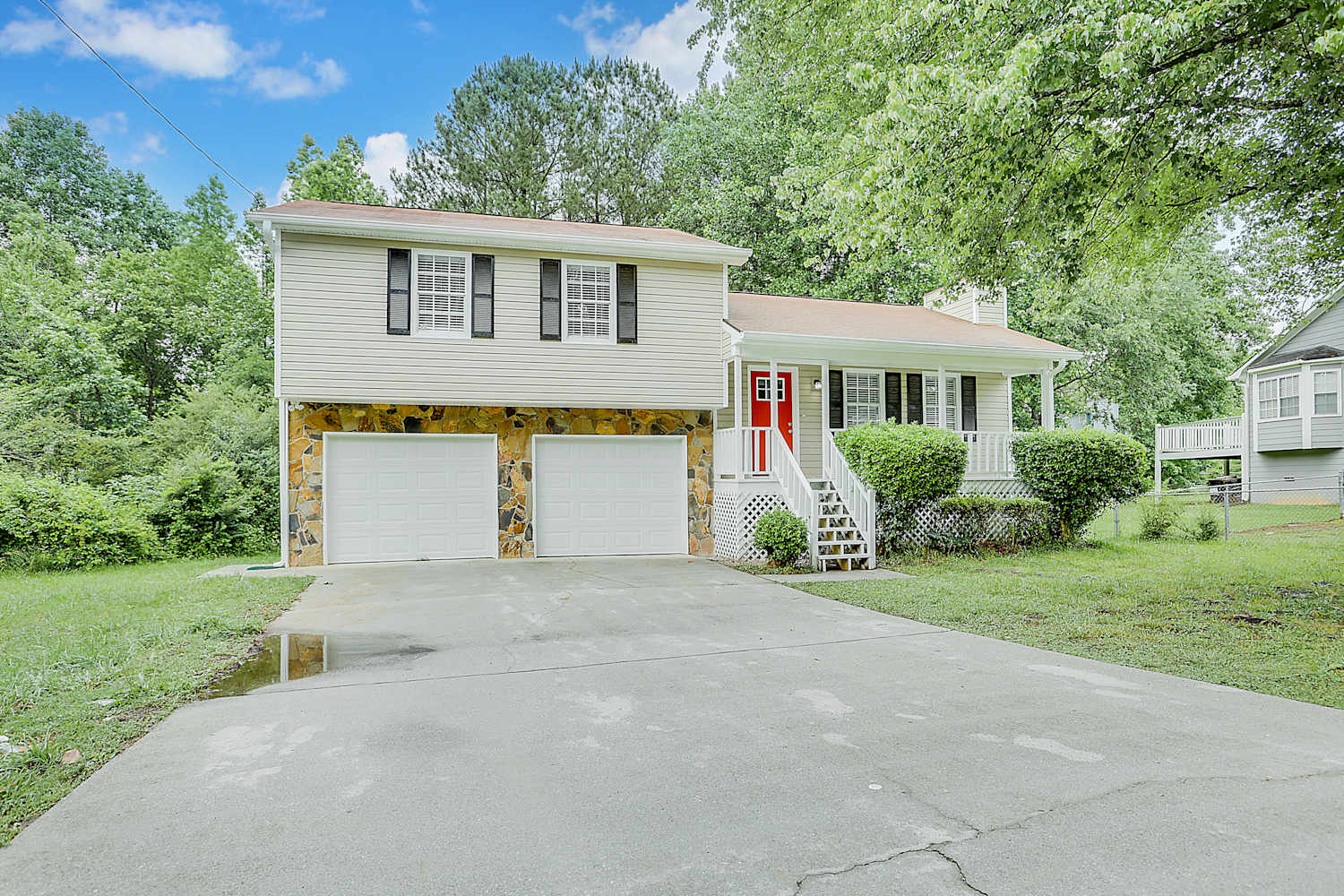 Front of 3360 Westview Cv, Powder Springs, GA