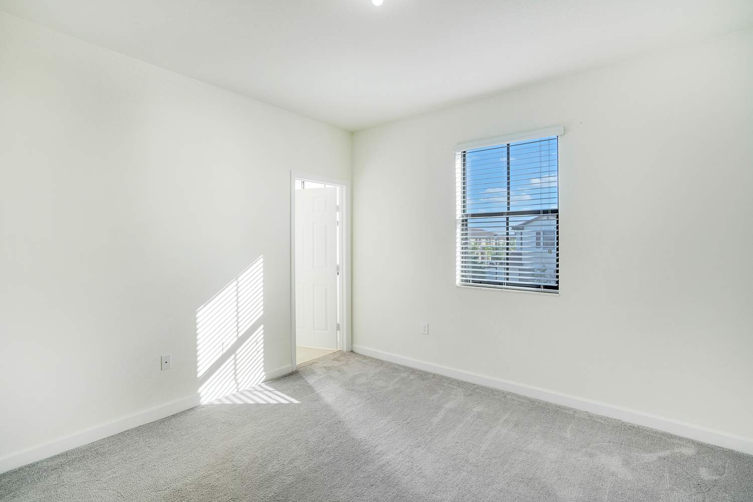 3373 W 105 Terrace, Hialeah photo 16