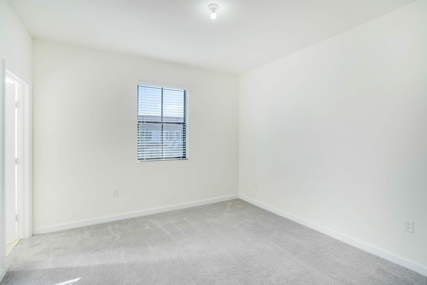 3373 W 105 Terrace, Hialeah photo 15