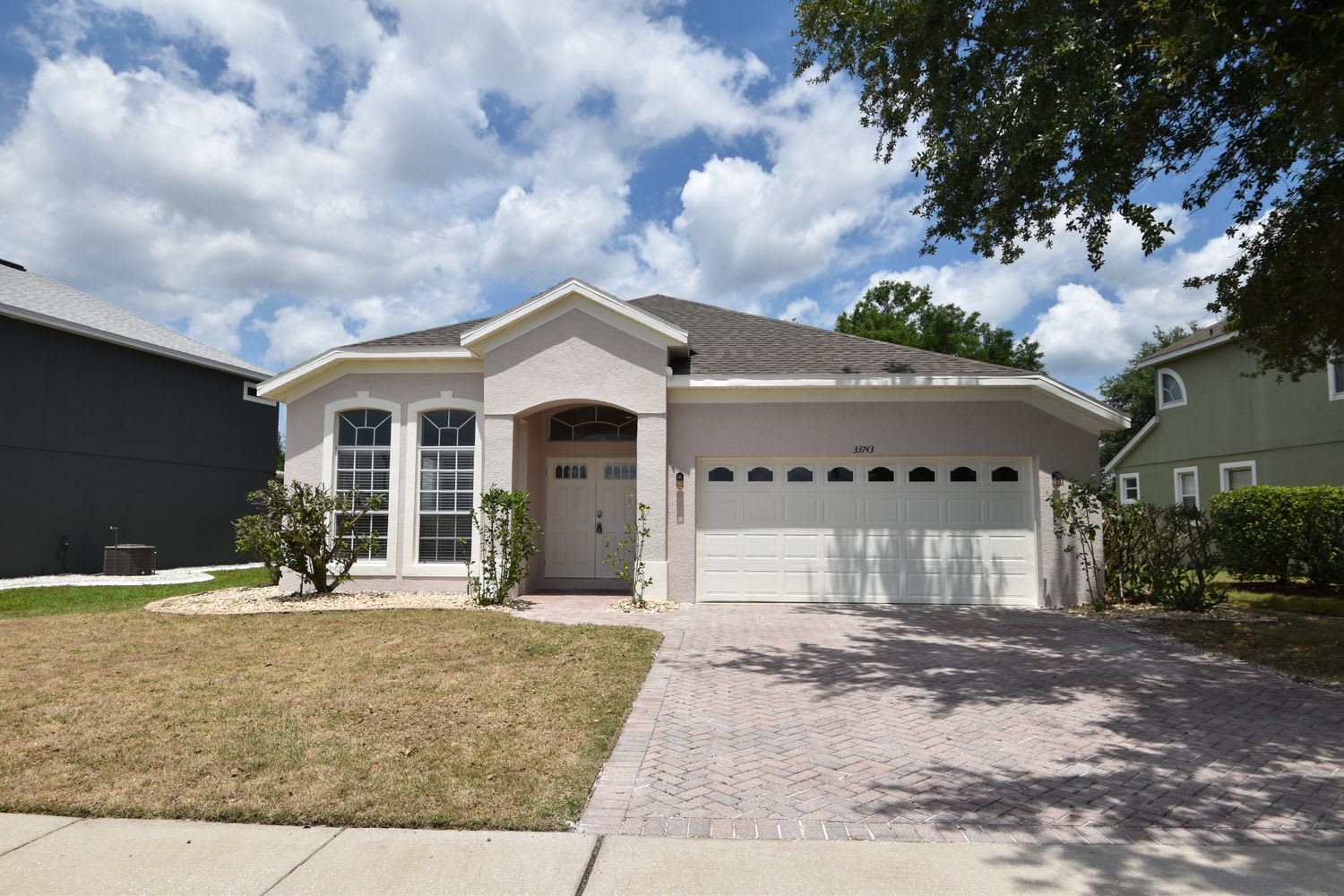 Front of 33743 Terragona Dr, Sorrento, FL