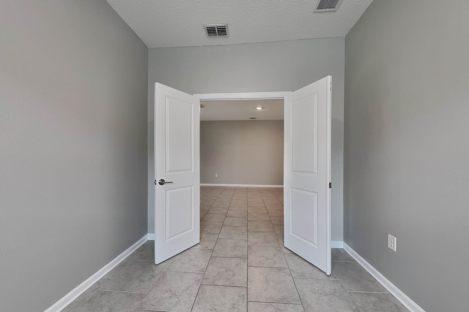 339 Macarthur St, Bartow photo 19