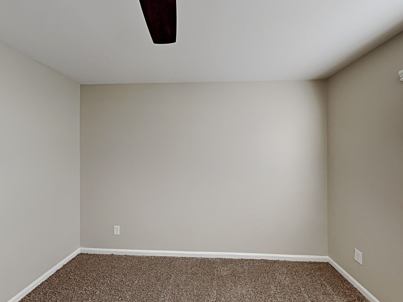 3392 E Liberty Ln, Gilbert photo 12