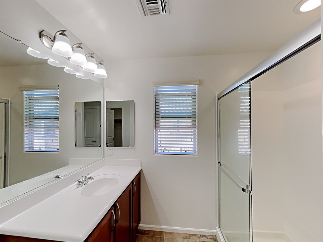 3392 E Liberty Ln, Gilbert photo 15